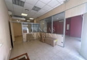 74m² locaux commerciaux pour vente à Barcelone, dans le quartier de Vallvidrera, le Tibidabo et les Plaines, carrer de montflorit, 08850 photo