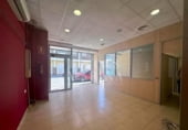 74m² locaux commerciaux pour vente à Barcelone, dans le quartier de Vallvidrera, le Tibidabo et les Plaines, carrer de montflorit, 08850 photo