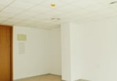 52m² office for sale in Seville, in the area of White Tower, Calle Vía Latina photo