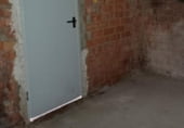 Local comercial en venta con 389m² en Camas, Calle Écija foto