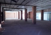 Local comercial en venta con 193m² en Carmona, Carretera de Brenes foto