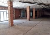 Local comercial en venta con 193m² en Carmona, Carretera de Brenes foto