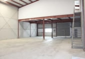 710m² warehouse for sale in Alcalá del Río, A-8006 photo