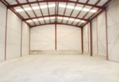 710m² warehouse for sale in Alcalá del Río, A-8006 photo