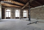 456m² building for sale in Santiago de Compostela, in the area of A Poza de Bar, Rúa do Franco photo