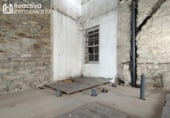 456m² building for sale in Santiago de Compostela, in the area of A Poza de Bar, Rúa do Franco photo