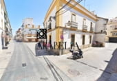 Local comercial
en venda
amb 20m² a Còrdova, a la zona de Santiago, Calle Isabel II foto