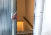 990m² commercial premises for sale in Barcelona, in the area of Sants-Badal, Carrer de Jaume Roig photo