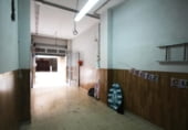 Local comercial en venta con 178m² en Alacuás, Calle del Sociólogo Severí Aznar foto