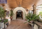 2000m² hotel for sale in Cenes de la Vega, Camino del Aradera photo