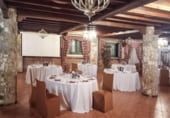 2000m² hotel for sale in Cenes de la Vega, Avenida Sierra Nevada photo