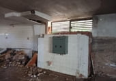304m² commercial premises for sale in Cáceres, in the area of The Zambomba, Calle Ángel Fernández photo