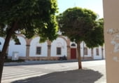 304m² commercial premises for sale in Cáceres, in the area of The Zambomba, Calle Ángel Fernández photo