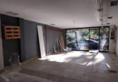 116m² locaux commerciaux pour vente à Valladolid, dans le quartier de Plaza España, Calle Santuario photo
