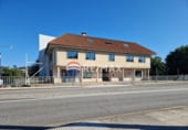 Local comercial en venta con 921m² en Vigo, Camiño de Codeside foto