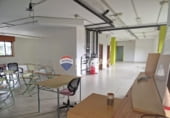 Local comercial en venta con 921m² en Vigo, Camiño de Codeside foto