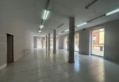 155m² commercial premises for sale in Avilés, Calle Valdés Salas photo