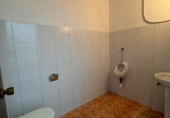 243m² commercial premises for sale in Valencia, in the area of Patraix, Avenida de Pérez Galdós photo