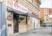 93m² restaurant pour vente à Pampelune, dans le quartier de Ciudadela, Plaza de Blanca de Navarra photo