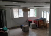 250m² commercial premises for sale in Elda, Calle Universo photo