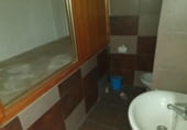 250m² commercial premises for sale in Elda, Calle Universo photo