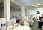 325m² commercial premises for sale in Badajoz, Puente de Palmas photo