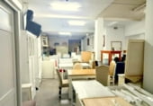 325m² commercial premises for sale in Badajoz, Puente de Palmas photo