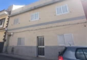 317m² building for sale in Granadilla de Abona, Calle Ruiz de Padrón photo