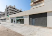 343m² commercial premises for sale in Granada, in the area of Sanders, Calle Santiago Rusiñol photo