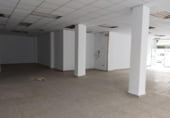 Local comercial en venta con 87m² en Burjasot, carrer de la mestra inés mir, 16, 46100 foto