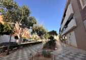 154m² locaux commerciaux pour vente à Roquetas de Mar, Calle Jardiel Poncela photo