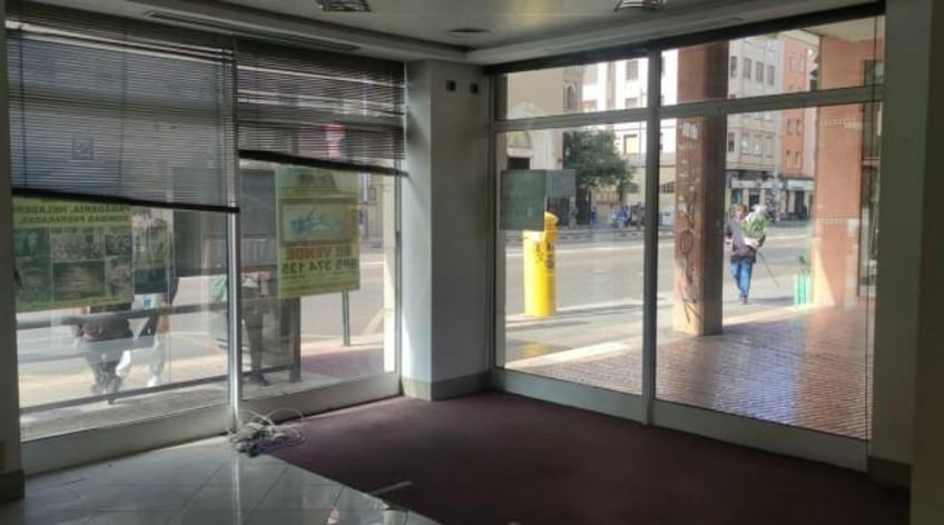 Local comercial