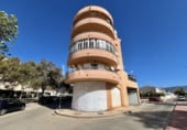 Local comercial en venta con 136m² en Vélez-Málaga, Plaza del Trabajo foto