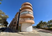 Local comercial en venta con 136m² en Vélez-Málaga, Plaza del Trabajo foto