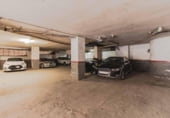 363m² commercial premises for sale in Barcelona, in the area of Navas, Carrer de Múrcia photo