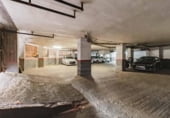 363m² commercial premises for sale in Barcelona, in the area of Navas, Carrer de Múrcia photo