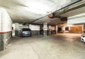 363m² commercial premises for sale in Barcelona, in the area of Navas, Carrer de Múrcia photo
