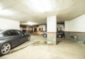363m² commercial premises for sale in Barcelona, in the area of Navas, Carrer de Múrcia photo