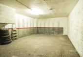 363m² commercial premises for sale in Barcelona, in the area of Navas, Carrer de Múrcia photo