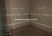 Oficines
en venda
amb 500m² a Lucena, Calle del Aceite foto