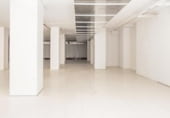600m² commercial premises for sale in Rubiá, Calle Zacatín photo
