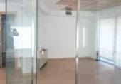 180m² commercial premises for sale in Granada, in the area of Campus, Calle Córdoba photo