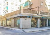 Local comercial en venta con 112m² en Granada, en la zona de Cruz de Lagos, Calle Baladíes foto