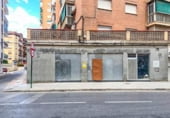 Local comercial en venta con 112m² en Granada, en la zona de Cruz de Lagos, Calle Baladíes foto