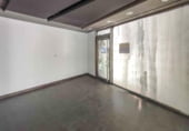 Local comercial en venta con 112m² en Granada, en la zona de Cruz de Lagos, Calle Baladíes foto