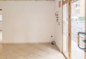 Local comercial
en venda
amb 72m² a Granada, Calle Elena Martín Vivaldi foto