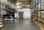 330m² warehouse industrial for sale in Reus, in the area of Ferrer photo