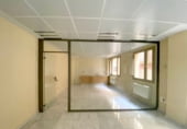 250m² office for rent in Lérida photo