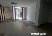Local comercial en alquiler con 77m² en Boiro foto