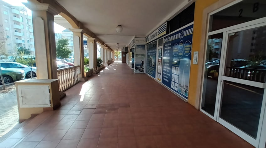 Local comercial